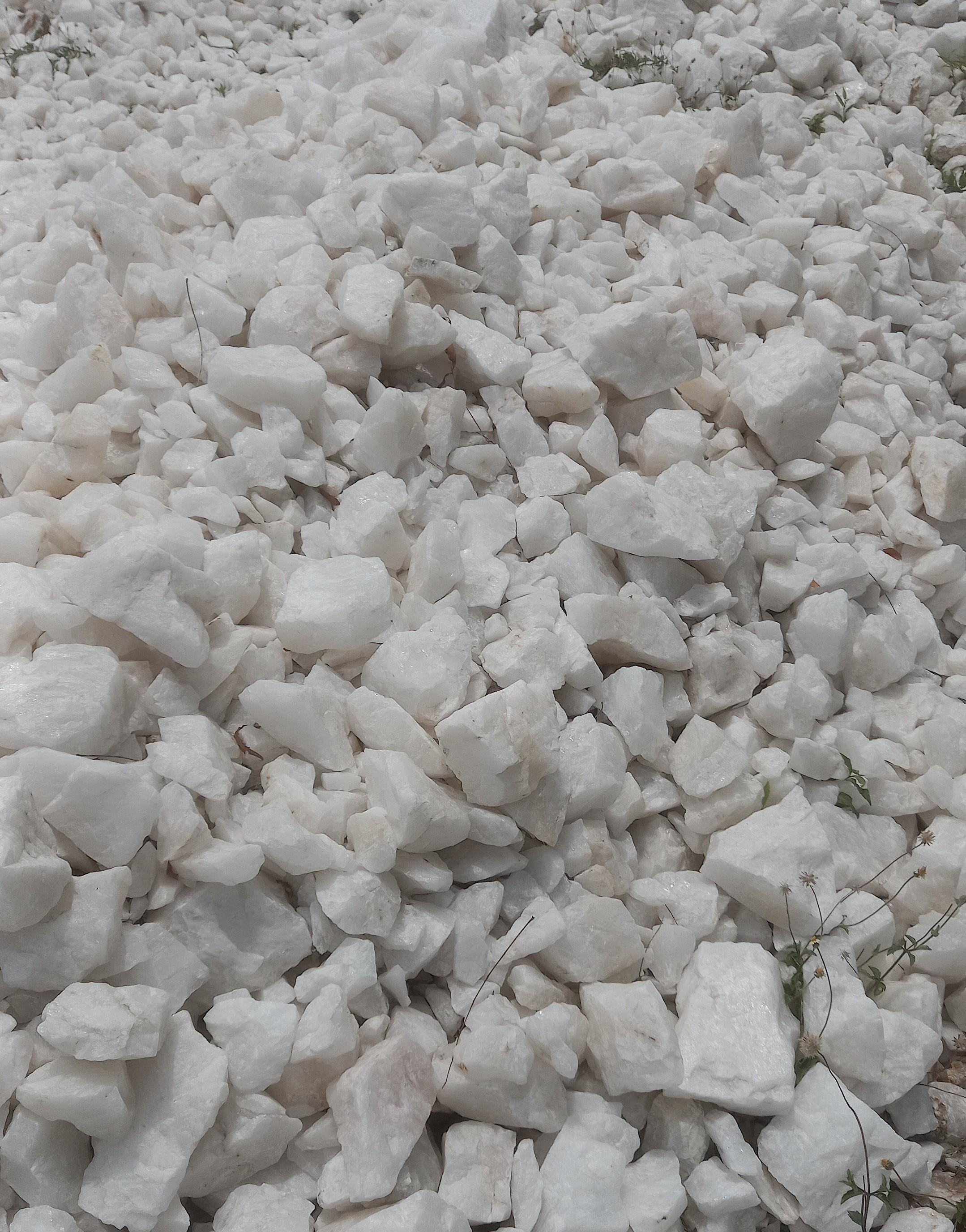 A-grade Quartz 9