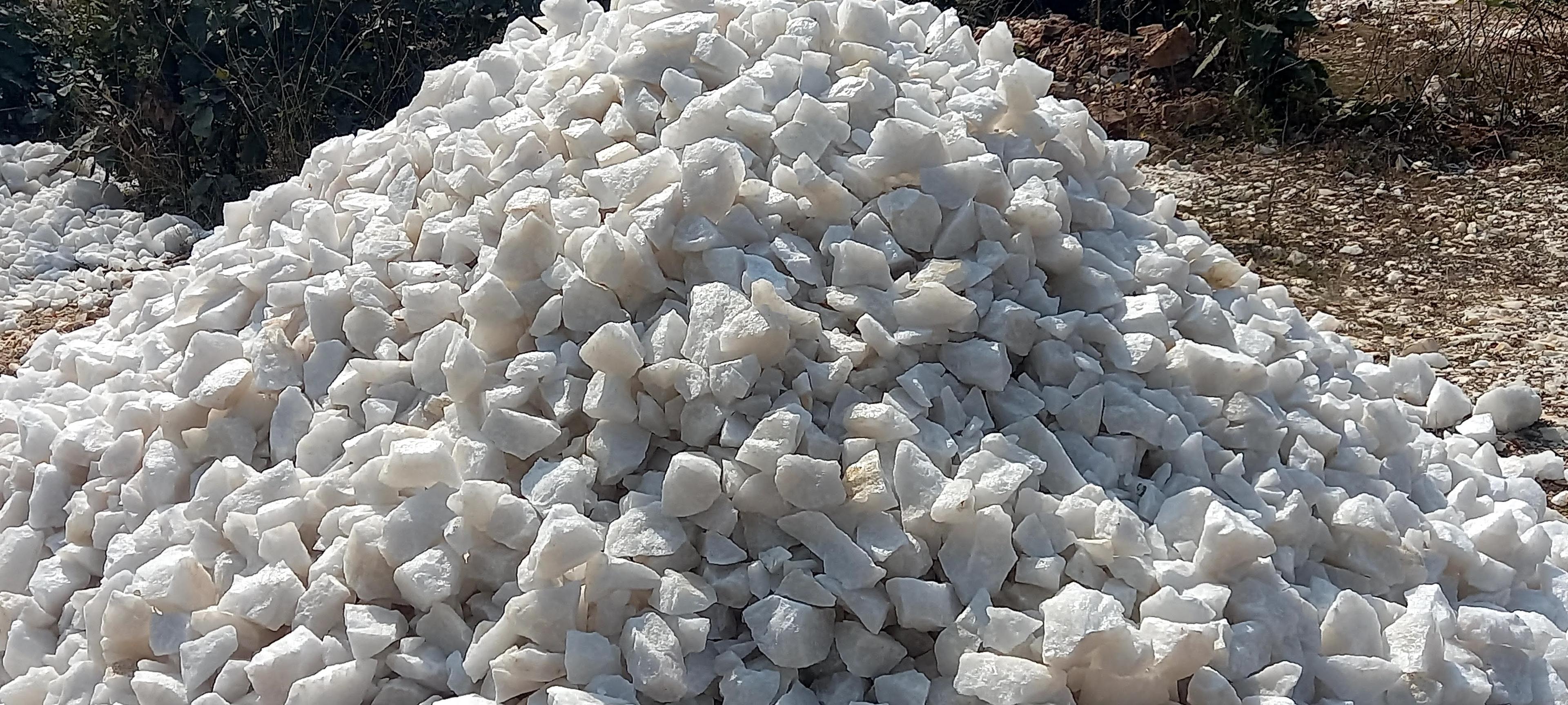 Glossy Quartz 3