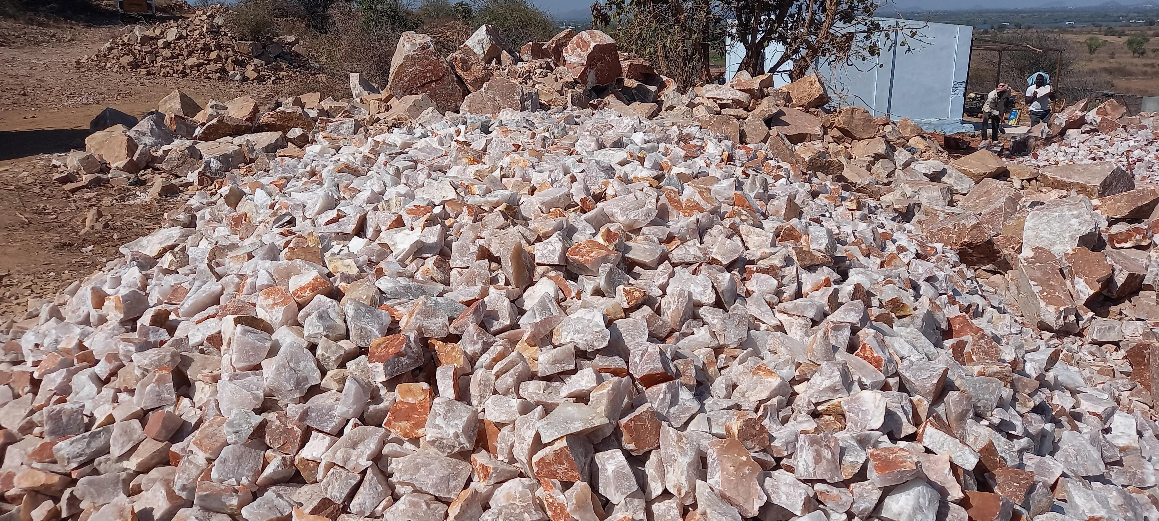B-grade Quartz 3